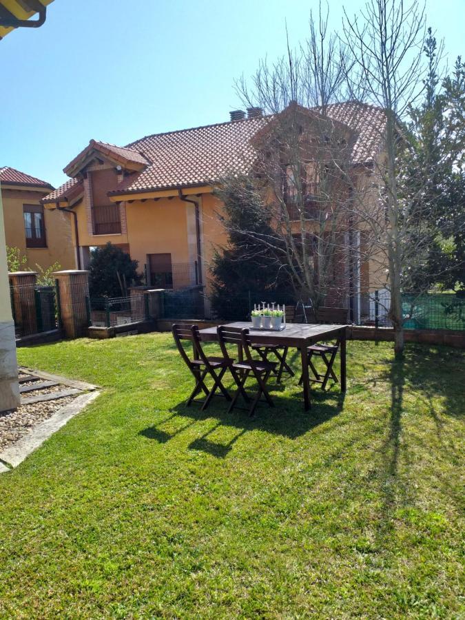 Chalet Playa del Sable Hinojedo Eksteriør bilde